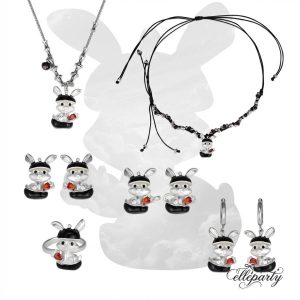 Black Apple Rabbit Jewelry