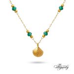 Vintage Shell Pendant Beaded Necklace