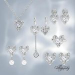 Vintage Hollow Heart Jewelry Set